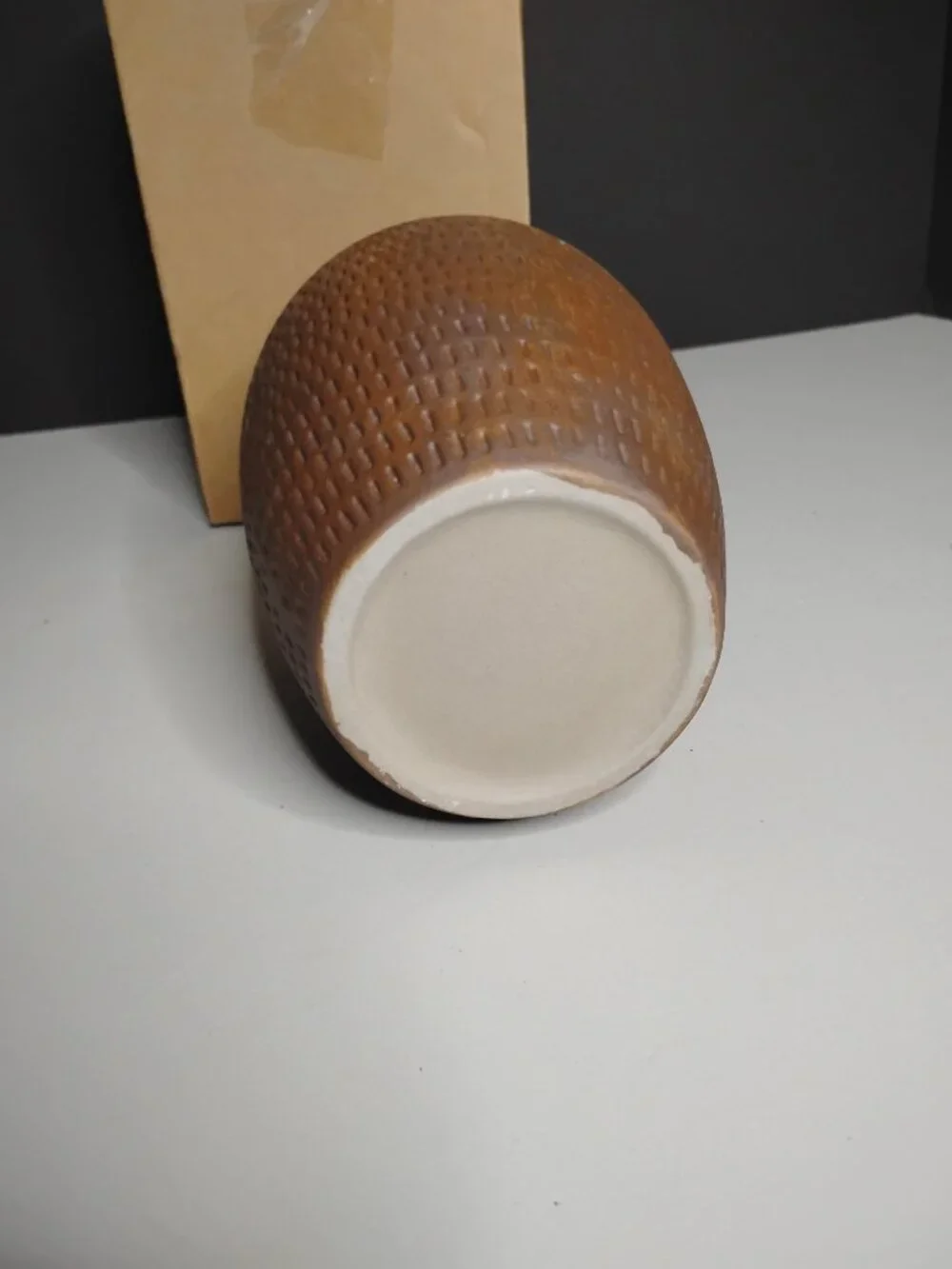 Seuyucl Rustic Ceramic Dimpled Vase 8